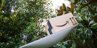Amazon Launches Satellite Internet to Compete with SpaceX's Starlink